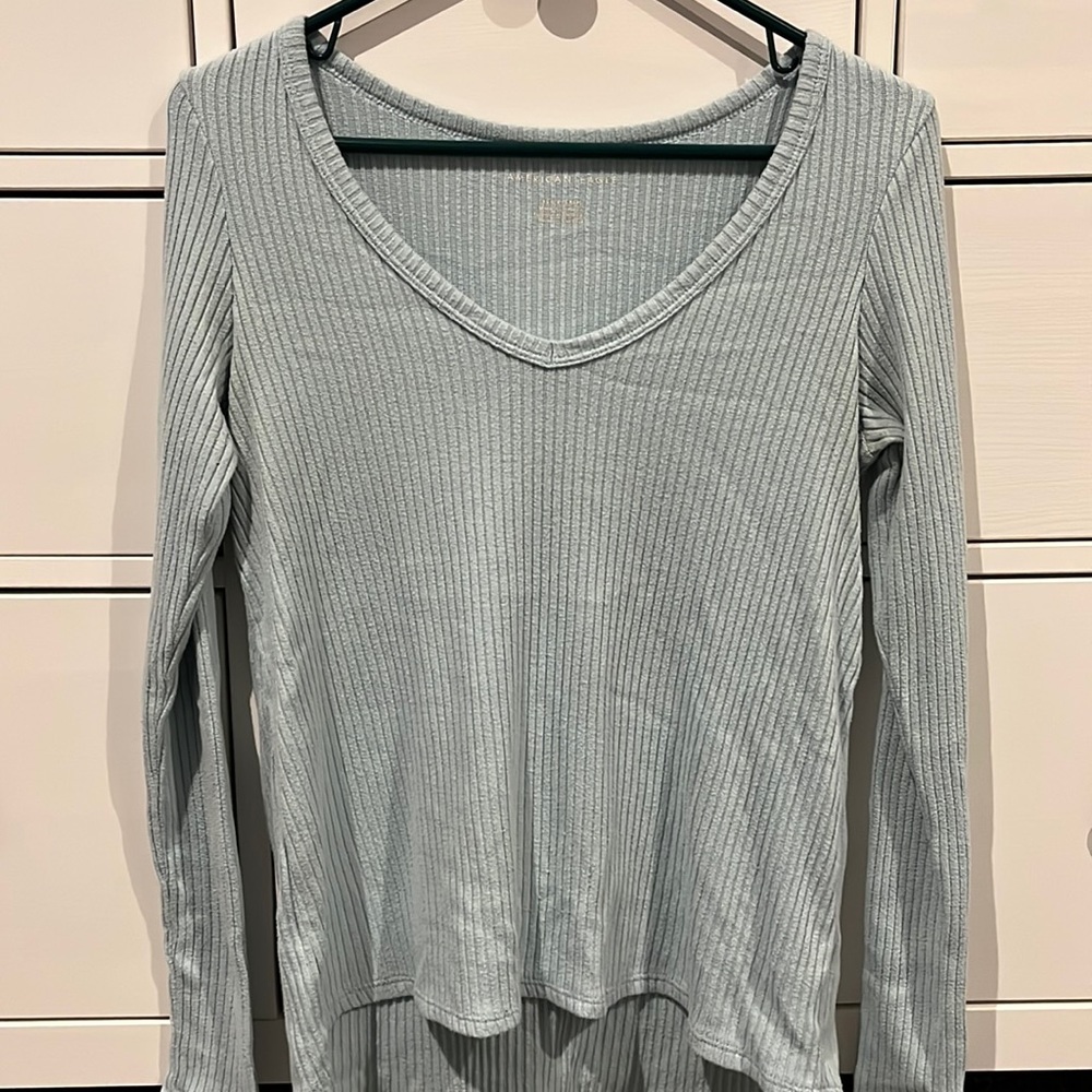 American Eagle Soft & Sexy Long Sleeve V-Neck T-Shirt